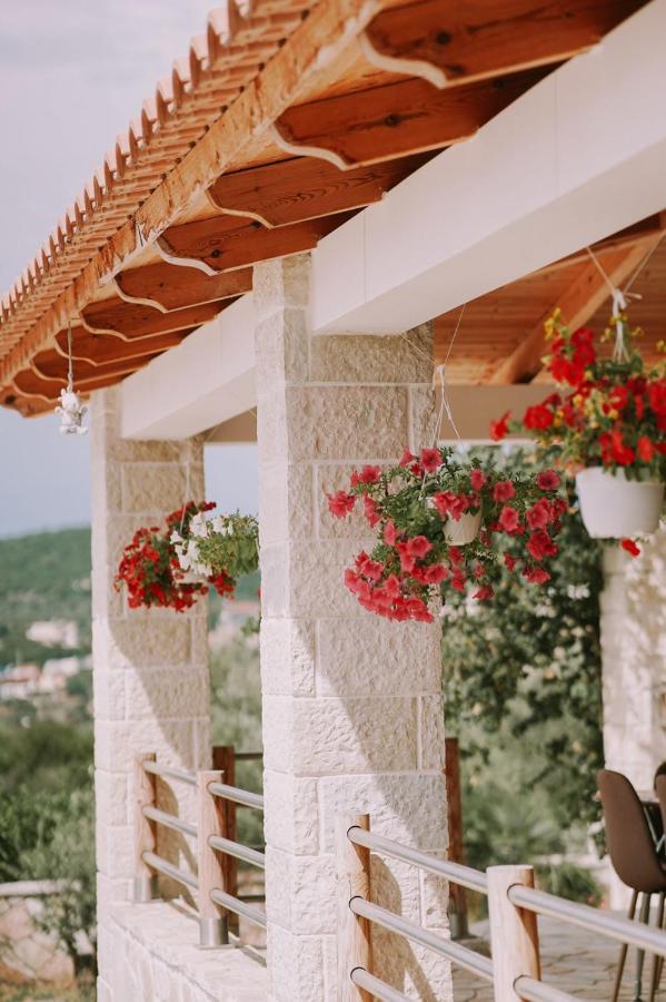 Vila Milo Himarë Exterior foto