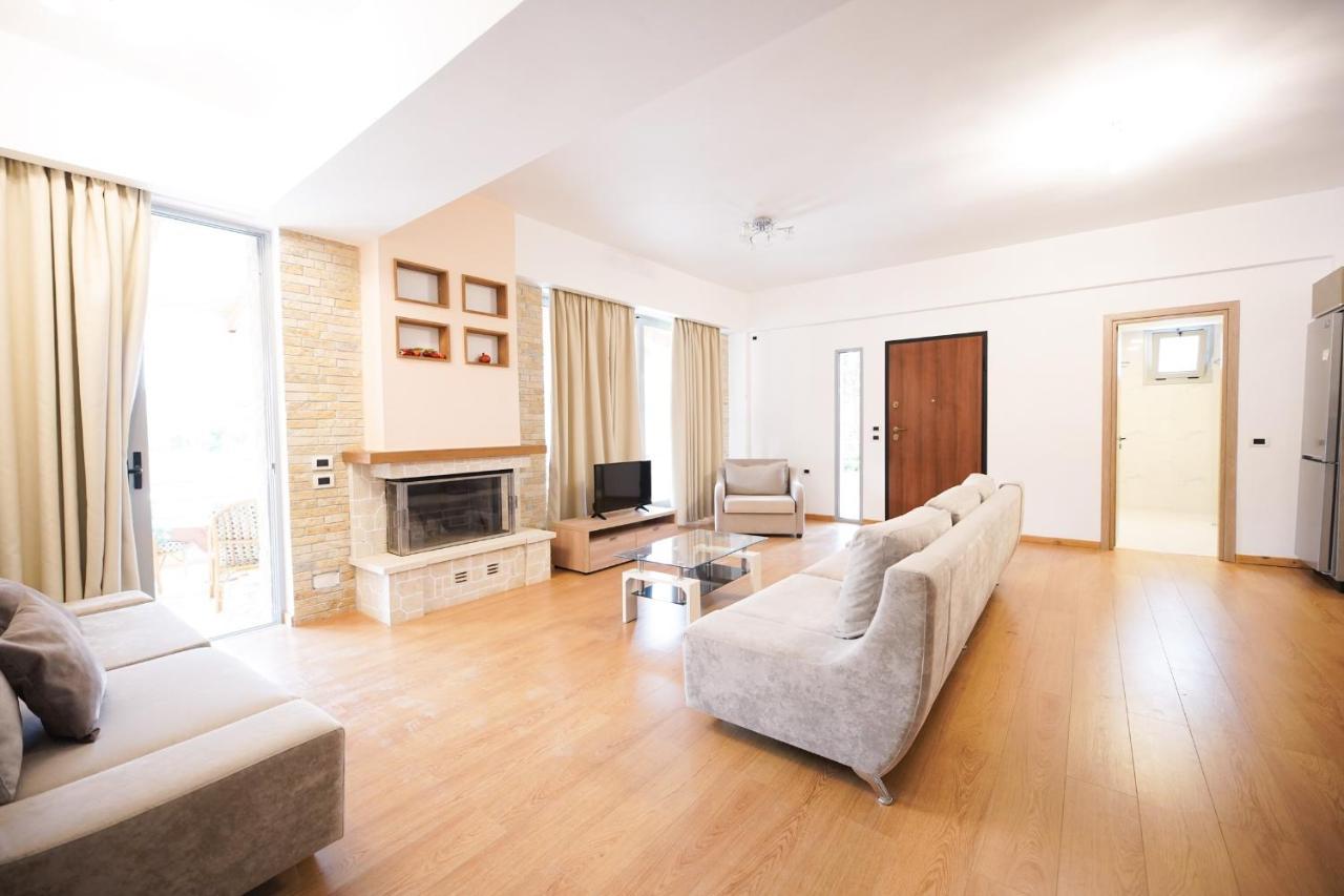 Vila Milo Himarë Exterior foto